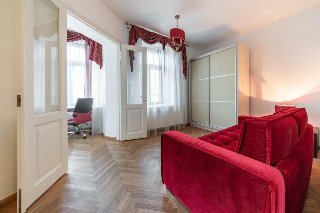 Old Town - Viru Gate Apartment Tallinn Ngoại thất bức ảnh